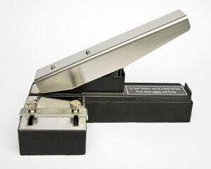 Slot Punch Standard + Guide (14mm x 3mm Slot)